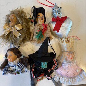 Wizard of Oz ornaments with hangers - set of 6 - dated 1989